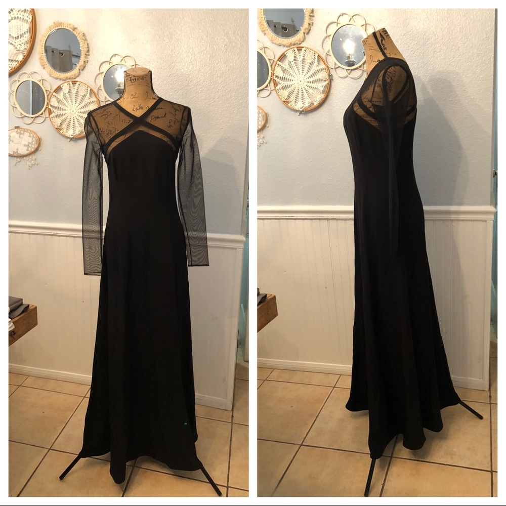 Armani Collezioni black sheath A-line gown size 6